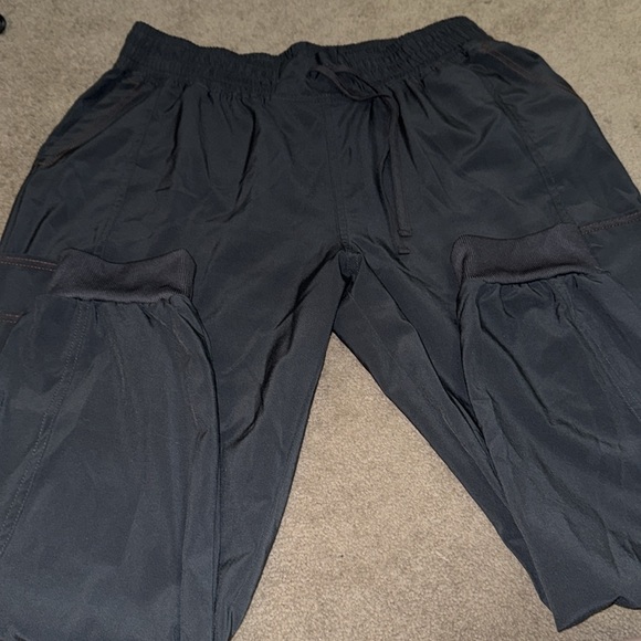 Dickies Charcoal V-Neck Scrub set - Picture 4 of 5